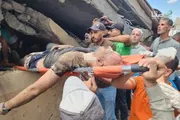 صحيفة الثورة صنعاء اخبار اليمن الان عدد10 شهداء صهيوني استهدف منزلا اخبار اليمن الان الحدث اليوم عاجل صحيفة الثورة صنعاء