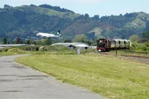 اخبار اليمن الان المطار الأكثر رعبا العالم صور اخبار اليمن الان الحدث اليوم عاجل