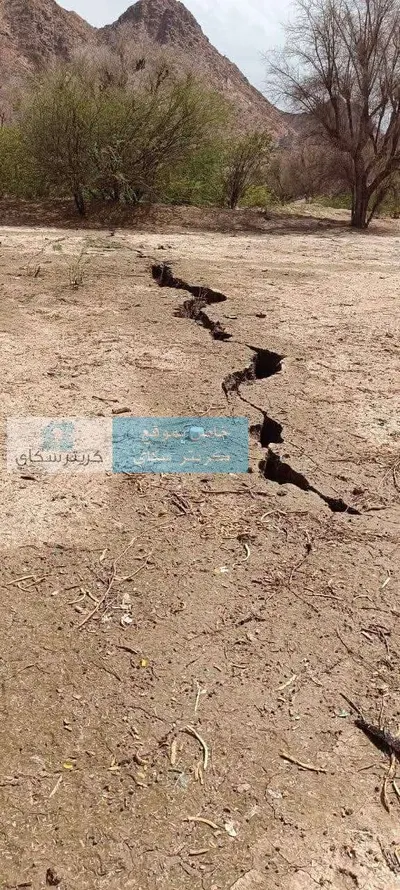 اخبار اليمن الان تشققات أرضية غامضة السكان المحافظة اخبار اليمن الان الحدث اليوم عاجل