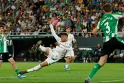 عرب تايم اخبار اليمن الان كيليان مبابي بمباراة الكلاسيكو برشلونة اخبار اليمن الان الحدث اليوم عاجل عرب تايم