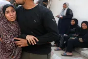 أحداث العالم اخبار اليمن الان استشهاد فلسطينيا والاحتلال يستهدف المساعدات اخبار اليمن الان الحدث اليوم عاجل أحداث العالم