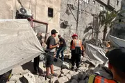 صحيفة الثورة صنعاء اخبار اليمن الان إصابة نازحين انهيار خيامهم مدينة اخبار اليمن الان الحدث اليوم عاجل صحيفة الثورة صنعاء