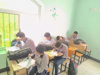 اخبار اليمن الان ينتقد التربية المدارس الحكومية الخاصة اخبار اليمن الان الحدث اليوم عاجل