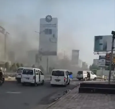 اخبار اليمن الان المنصورة الطرقات ويحرقون الإطارات احتجاجا اخبار اليمن الان الحدث اليوم عاجل