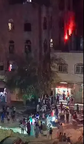 اخبار اليمن الان يلتهم سكنيا المرور وأنباء محاصرين اخبار اليمن الان الحدث اليوم عاجل