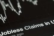 عرب تايم اخبار اليمن الان انخفاض طلبات إعانة البطالة الأمريكية اخبار اليمن الان الحدث اليوم عاجل عرب تايم