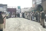 صحيفة الثورة صنعاء اخبار اليمن الان وأفراد الإصلاحية المركزية بمحافظة والأقصى اخبار اليمن الان الحدث اليوم عاجل صحيفة الثورة صنعاء