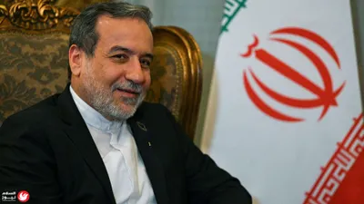 اخبار اليمن الان لحظات مرعبة متسلقون ينجون انهيار اخبار اليمن الان الحدث اليوم عاجل