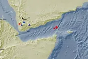 صحيفة الثورة صنعاء اخبار اليمن الان تسجيل هزات ارضية ومحافظة الحديدة اخبار اليمن الان الحدث اليوم عاجل صحيفة الثورة صنعاء