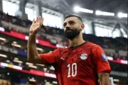 عدن نيوز اخبار اليمن الان صورة محمد بمسؤول بشكتاش التركي اخبار اليمن الان الحدث اليوم عاجل عدن نيوز