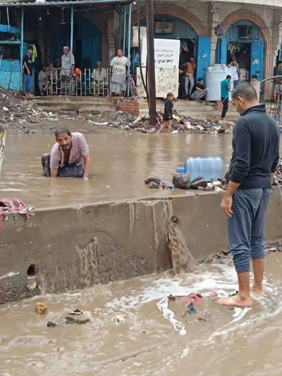 اخبار اليمن الان بالصور مديرية المعلا أمطار غزيرة اخبار اليمن الان الحدث اليوم عاجل