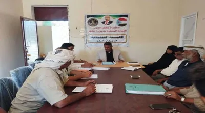 اخبار اليمن الان انتقالي يناقش الأمني والخدمي بالمديرية اخبار اليمن الان الحدث اليوم عاجل