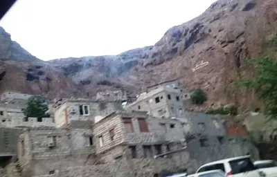 اخبار اليمن الان إصابة امرأة أطفال انهيار صخري اخبار اليمن الان الحدث اليوم عاجل