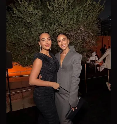 اخبار اليمن الان موضة إطلالات النجمات تراست أرابيا اخبار اليمن الان الحدث اليوم عاجل