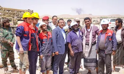 اخبار اليمن الان المحافظ الوزير يتفقد مشروع الشبكة اخبار اليمن الان الحدث اليوم عاجل