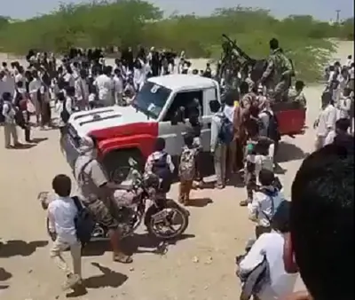 اخبار اليمن الان انتفاضة طلابية الطوارئ بالحجارة حضرموت اخبار اليمن الان الحدث اليوم عاجل