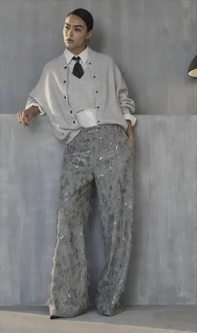 اخبار اليمن الان بأسلوب برونيلو كوتشينيلي الموضة النسائية اخبار اليمن الان الحدث اليوم عاجل