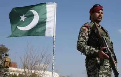 اخبار اليمن الان الجيش الباكستاني مسلحا مدعوما البلاد اخبار اليمن الان الحدث اليوم عاجل