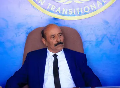 اخبار اليمن الان مزاعم عبدالعزيز جباري والتسول القنوات اخبار اليمن الان الحدث اليوم عاجل