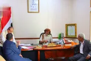 صحيفة الثورة صنعاء اخبار اليمن الان الإدارة المحلية يتسلم محافظة حضرموت اخبار اليمن الان الحدث اليوم عاجل صحيفة الثورة صنعاء