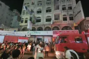 صحيفة الثورة صنعاء اخبار اليمن الان اندلاع عمارة تجارية الحديدة إصابات اخبار اليمن الان الحدث اليوم عاجل صحيفة الثورة صنعاء