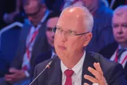 عرب تايم اخبار اليمن الان بريطانيا بعرقلة السلام أوكرانيا إعلاميا اخبار اليمن الان الحدث اليوم عاجل عرب تايم