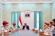 الدكتور عبدالله العليمي يلتقي عددا من القيادات العسكرية...