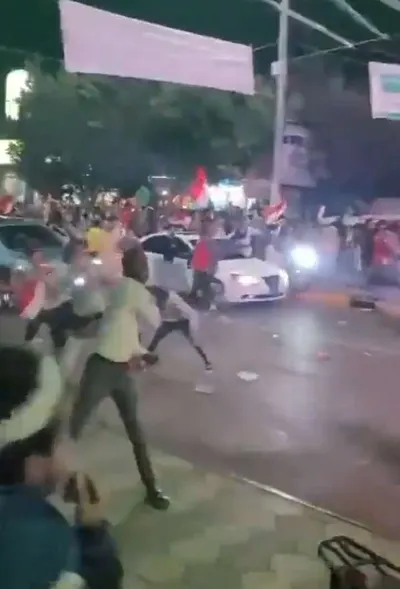 اخبار اليمن الان فيديو اندلاع ثورة صنعاء الحوثي اخبار اليمن الان الحدث اليوم عاجل