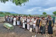 صحيفة الثورة صنعاء اخبار اليمن الان جثمان الشهيد المقدم الميرابي مقبنة اخبار اليمن الان الحدث اليوم عاجل صحيفة الثورة صنعاء