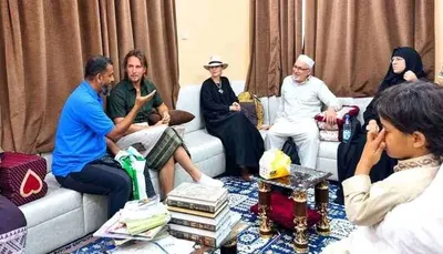 اخبار اليمن الان سائح أجنبي يعلن إسلامه عدن اخبار اليمن الان الحدث اليوم عاجل
