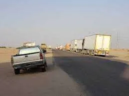 اخبار اليمن الان حفرة خطيرة تهدد السائقين منعطف اخبار اليمن الان الحدث اليوم عاجل