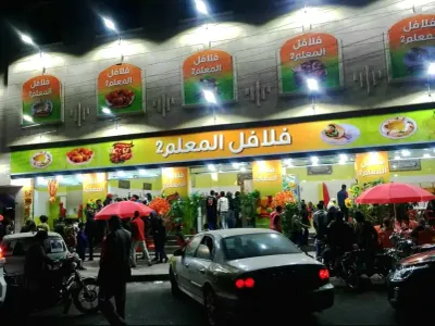 اخبار اليمن الان جلبوا الصراصير أكياس بلاستيكية مطاعم اخبار اليمن الان الحدث اليوم عاجل