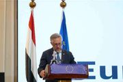 الاتحاد الأوروبي يؤكد من عدن استمرار دعمه للحكومة...
