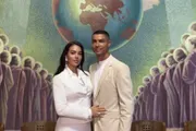 عرب تايم اخبار اليمن الان الأضواء كريستيانو رونالدو وجورجينا البرتغال اخبار اليمن الان الحدث اليوم عاجل عرب تايم