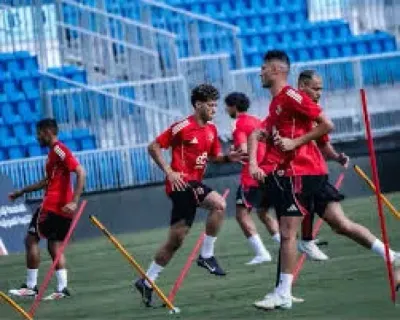 اخبار اليمن الان استعدادا للمباراة المقبلة الأهلي مرانه اخبار اليمن الان الحدث اليوم عاجل