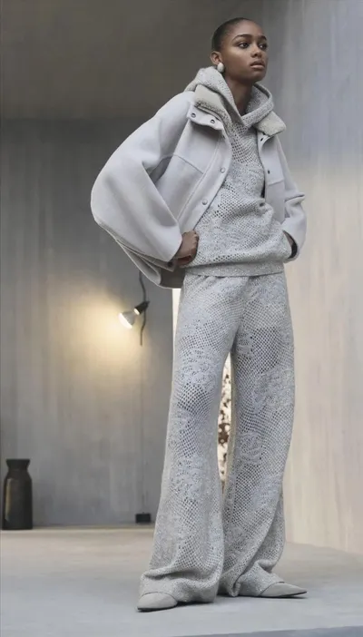 اخبار اليمن الان بأسلوب برونيلو كوتشينيلي الموضة النسائية اخبار اليمن الان الحدث اليوم عاجل