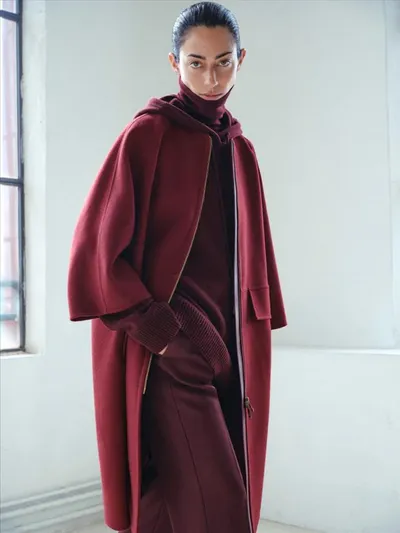 اخبار اليمن الان البورغندي اللون الأضواء الأزياء العالمية اخبار اليمن الان الحدث اليوم عاجل