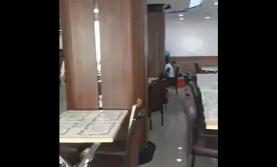 اخبار اليمن الان مواطنون يقاطعون مطعم شهير بعدن اخبار اليمن الان الحدث اليوم عاجل