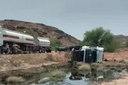 أحداث العالم اخبار اليمن الان تصادم شاحنتين يتسبب بتسرب الروضة اخبار اليمن الان الحدث اليوم عاجل أحداث العالم