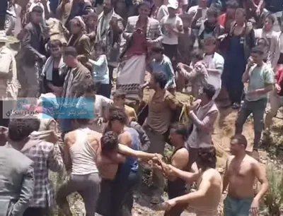 اخبار اليمن الان داخل حاجز احتجزه الوحل والأشجار اخبار اليمن الان الحدث اليوم عاجل