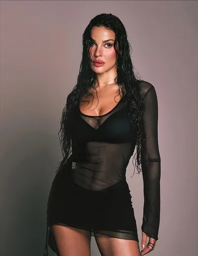 اخبار اليمن الان نادين مناسباتها الأخيرة جمهورها الموضة اخبار اليمن الان الحدث اليوم عاجل