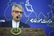 صحيفة الثورة صنعاء اخبار اليمن الان بقائي الإمبراطور اضطر يقبل الواقع اخبار اليمن الان الحدث اليوم عاجل صحيفة الثورة صنعاء