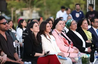 اخبار اليمن الان فيديو وصور تتحدث والديها ابنتها اخبار اليمن الان الحدث اليوم عاجل