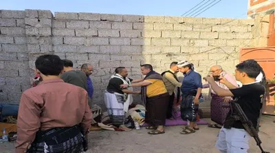 اخبار اليمن الان الحالمي يقدمان العزاء للدكتور الوجيه اخبار اليمن الان الحدث اليوم عاجل