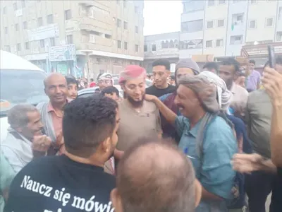 اخبار اليمن الان صورة ظهور للشيخ الكازمي الإفراج اخبار اليمن الان الحدث اليوم عاجل