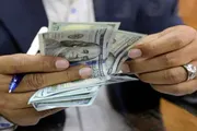 عدن تايم اخبار اليمن الان الدولار يتجاوز حاجز 2900 التاريخ اخبار اليمن الان الحدث اليوم عاجل عدن تايم