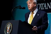 السلام نيوز اخبار اليمن الان ترامب التوقيع الإسكان بانتظار التصويت اخبار اليمن الان الحدث اليوم عاجل السلام نيوز