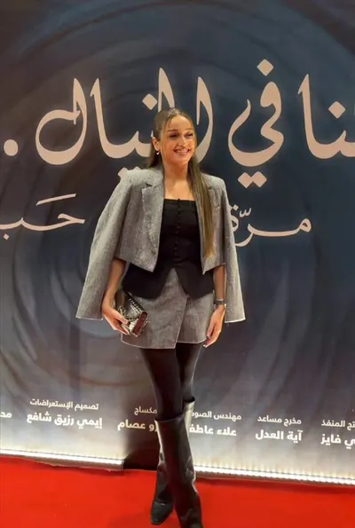 اخبار اليمن الان لحظات عائلية السعدني أبنائه لفيلمه اخبار اليمن الان الحدث اليوم عاجل