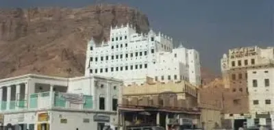 اخبار اليمن الان سيئون متخصصة الابتزاز الإلكتروني هواتفهم اخبار اليمن الان الحدث اليوم عاجل