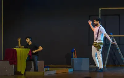 اخبار اليمن الان اختتام فعاليات المسرح مسرحية أتكلم اخبار اليمن الان الحدث اليوم عاجل